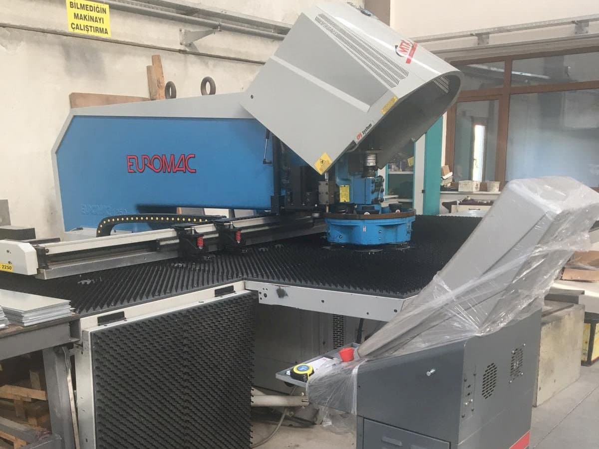 Vooraanzicht  van Euromac MTX Flex 6  machine