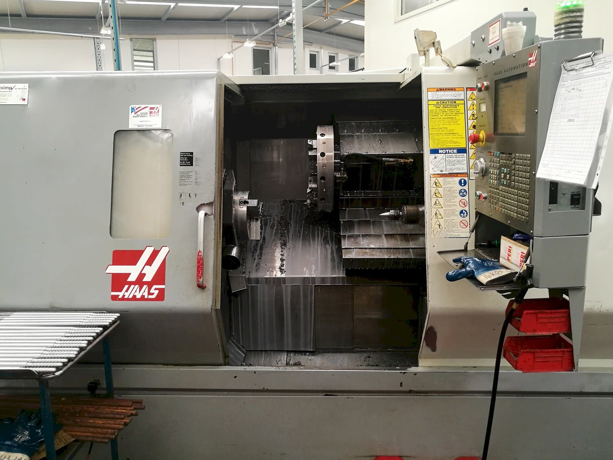 Vooraanzicht van HAAS SL-30THE machine