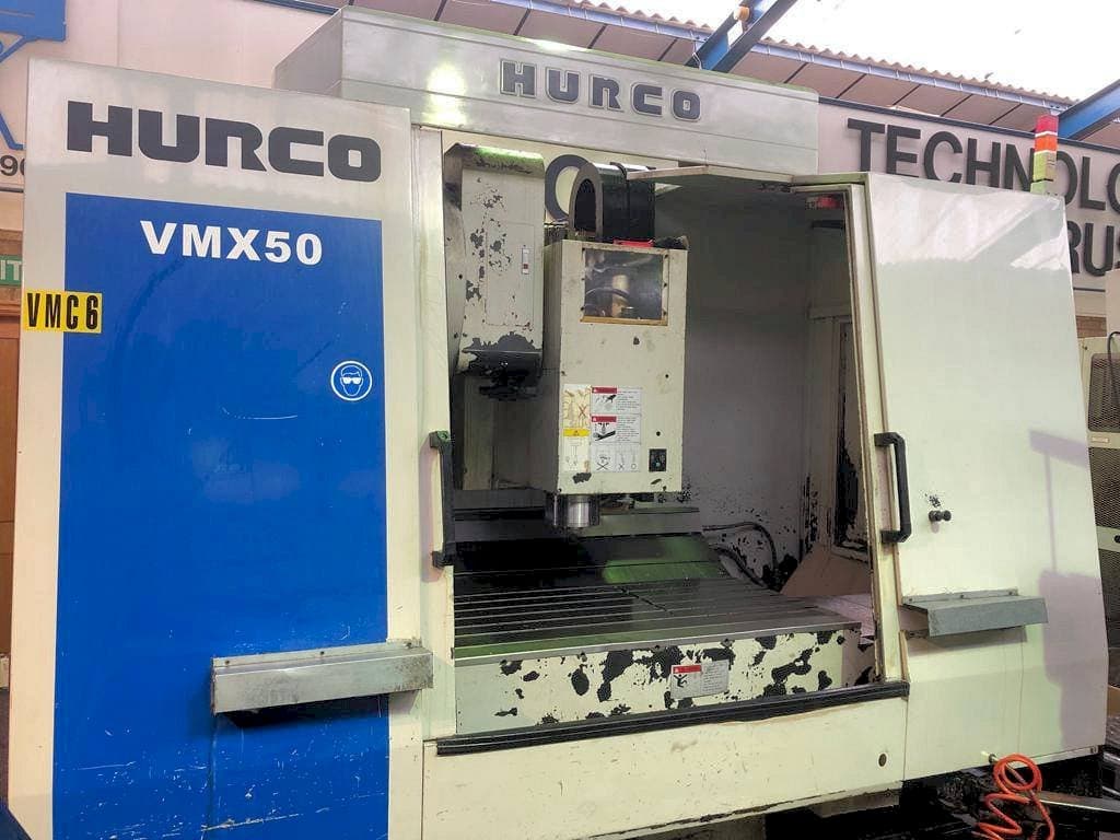 Vooraanzicht van Hurco VMX 50/40T machine