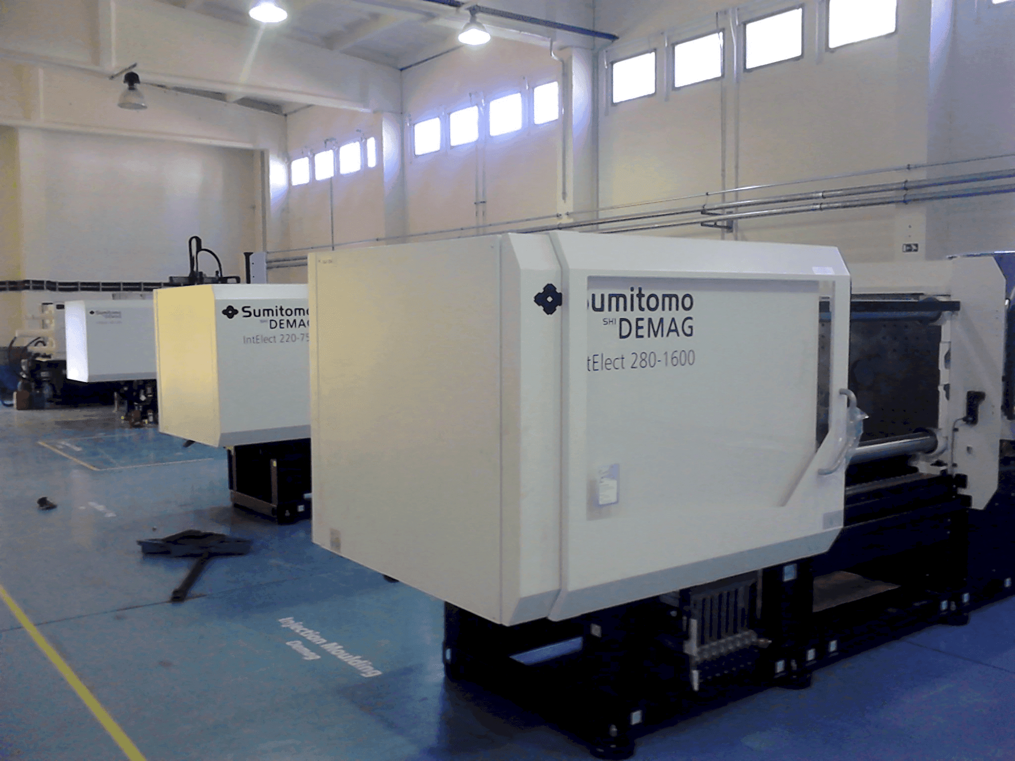 Vooraanzicht van SUMITOMO SHI DEMAG Intelect 280/685-1600 machine