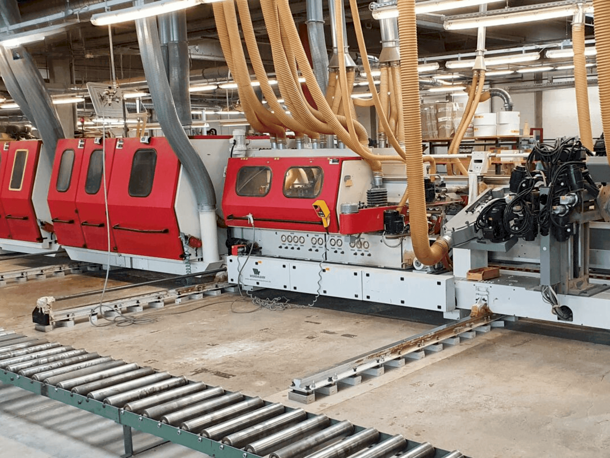 Vooraanzicht van WEHRMANN Combima machine