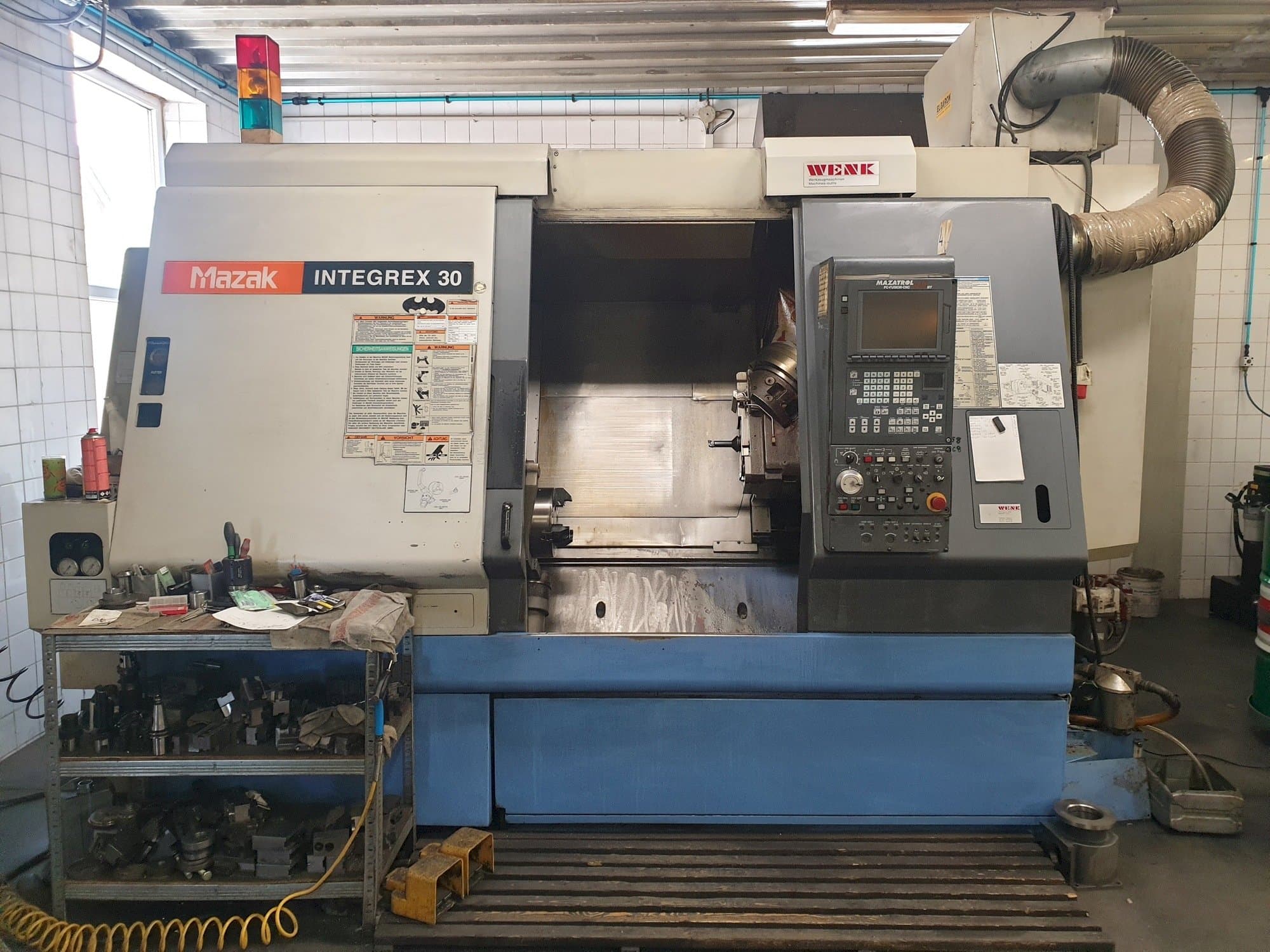 Vooraanzicht van Mazak Integrex 30 machine