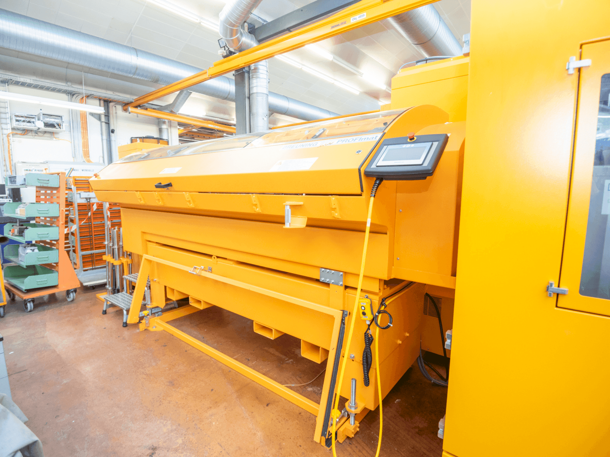 Vooraanzicht van Index G220 machine