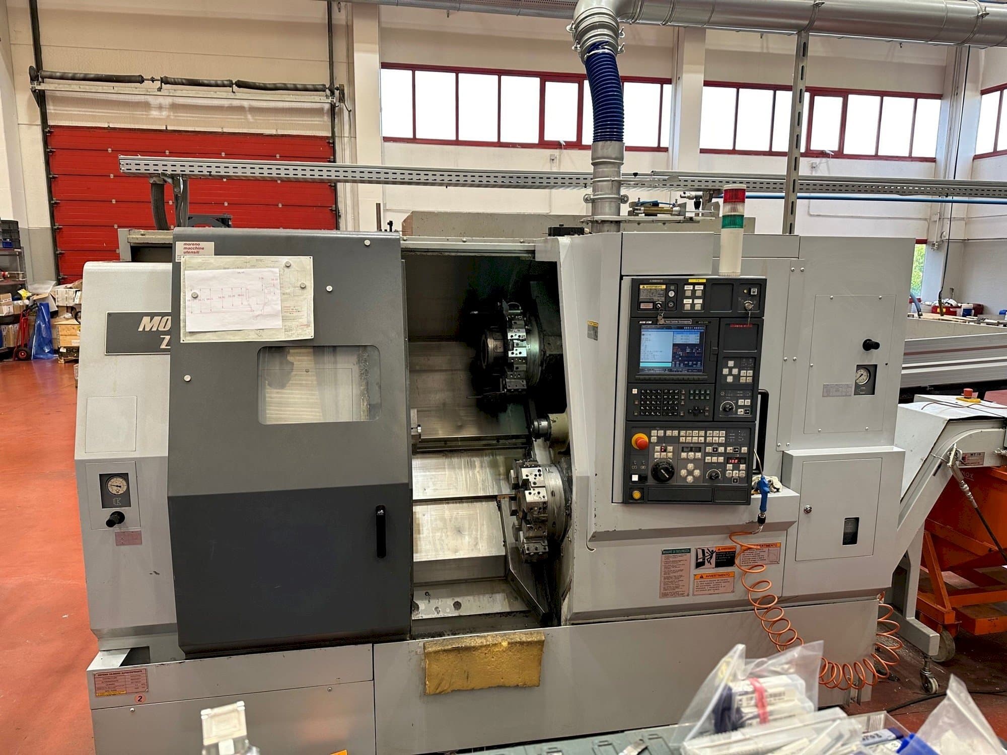 Vooraanzicht van MORI SEIKI ZL 203 MC machine