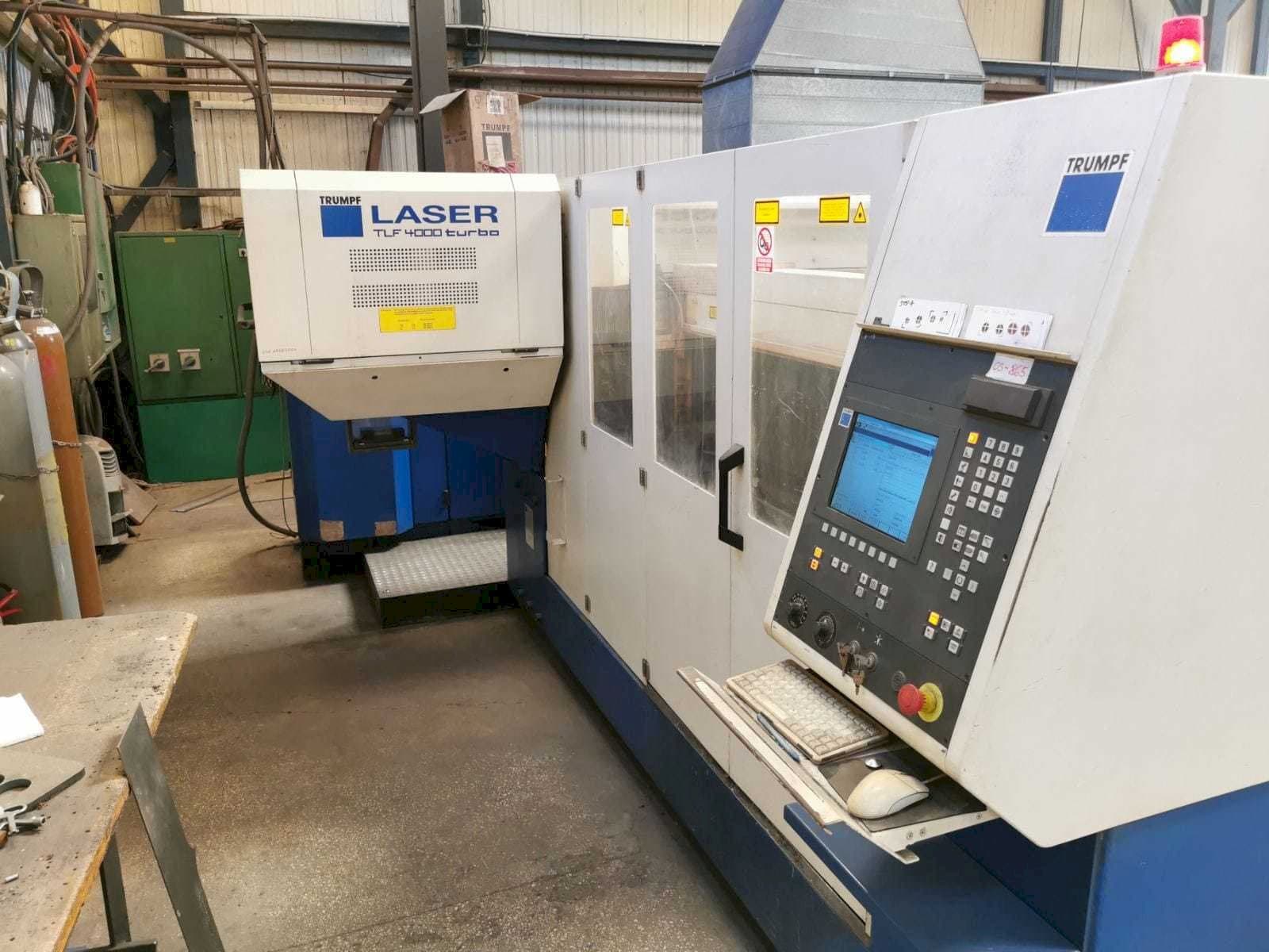 Vooraanzicht van Trumpf L4030 machine