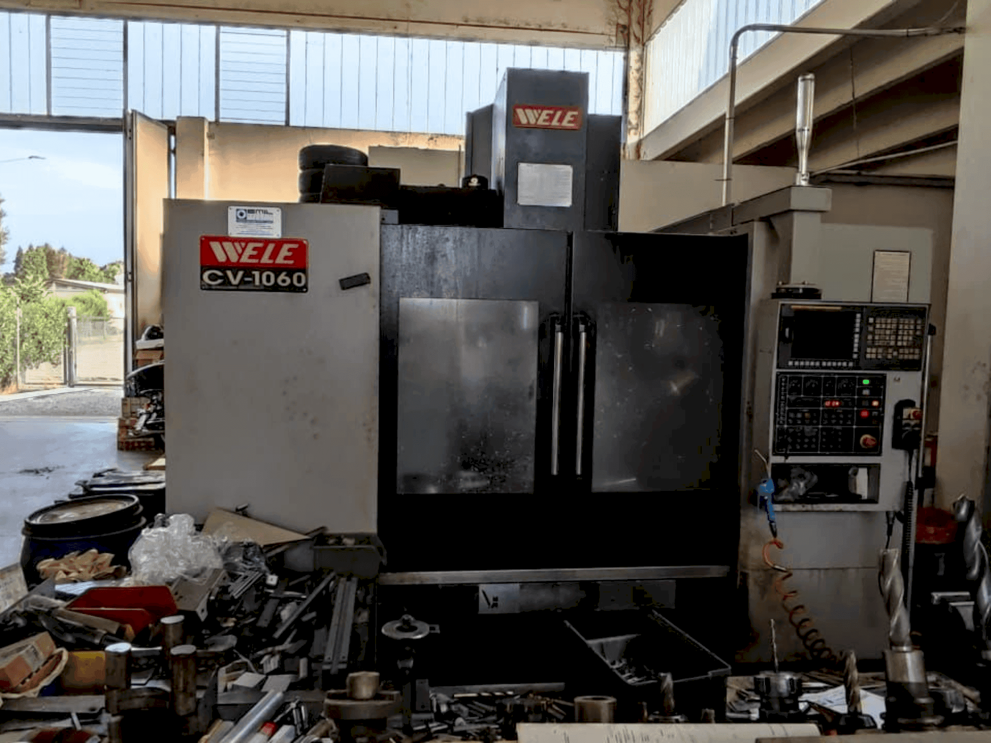 Vooraanzicht van Wele CV 1060 machine
