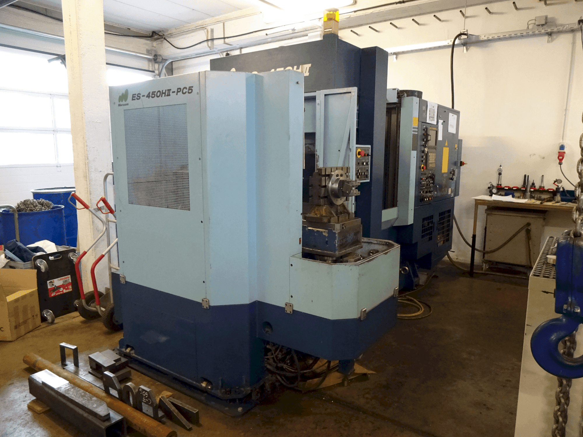 Vooraanzicht van Matsuura ES-450HII PC5 machine