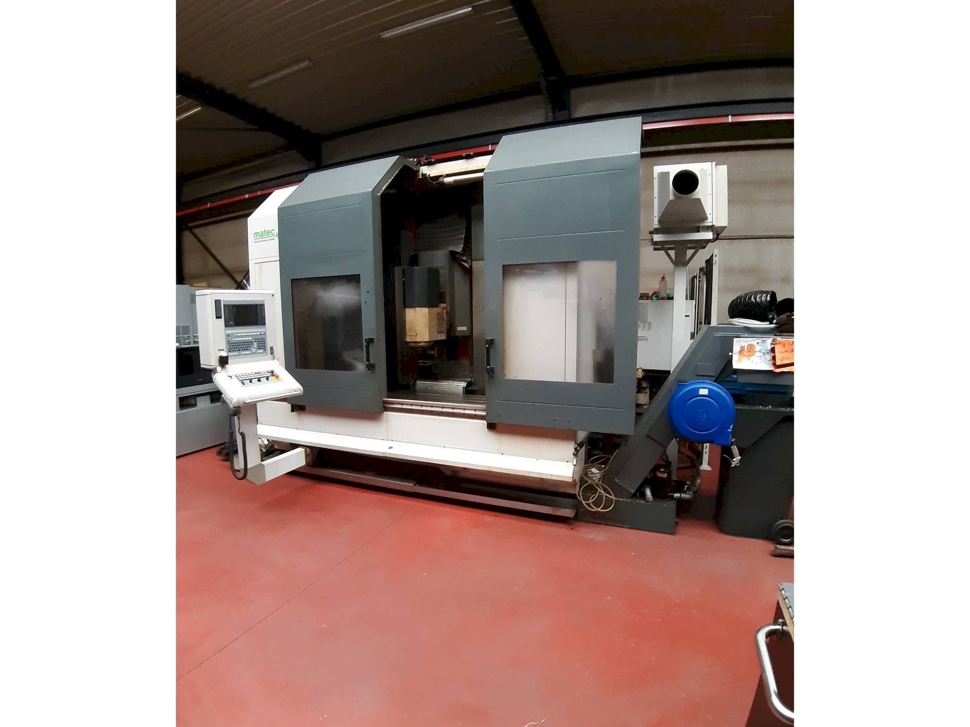 Vooraanzicht van Matec 30 HV machine