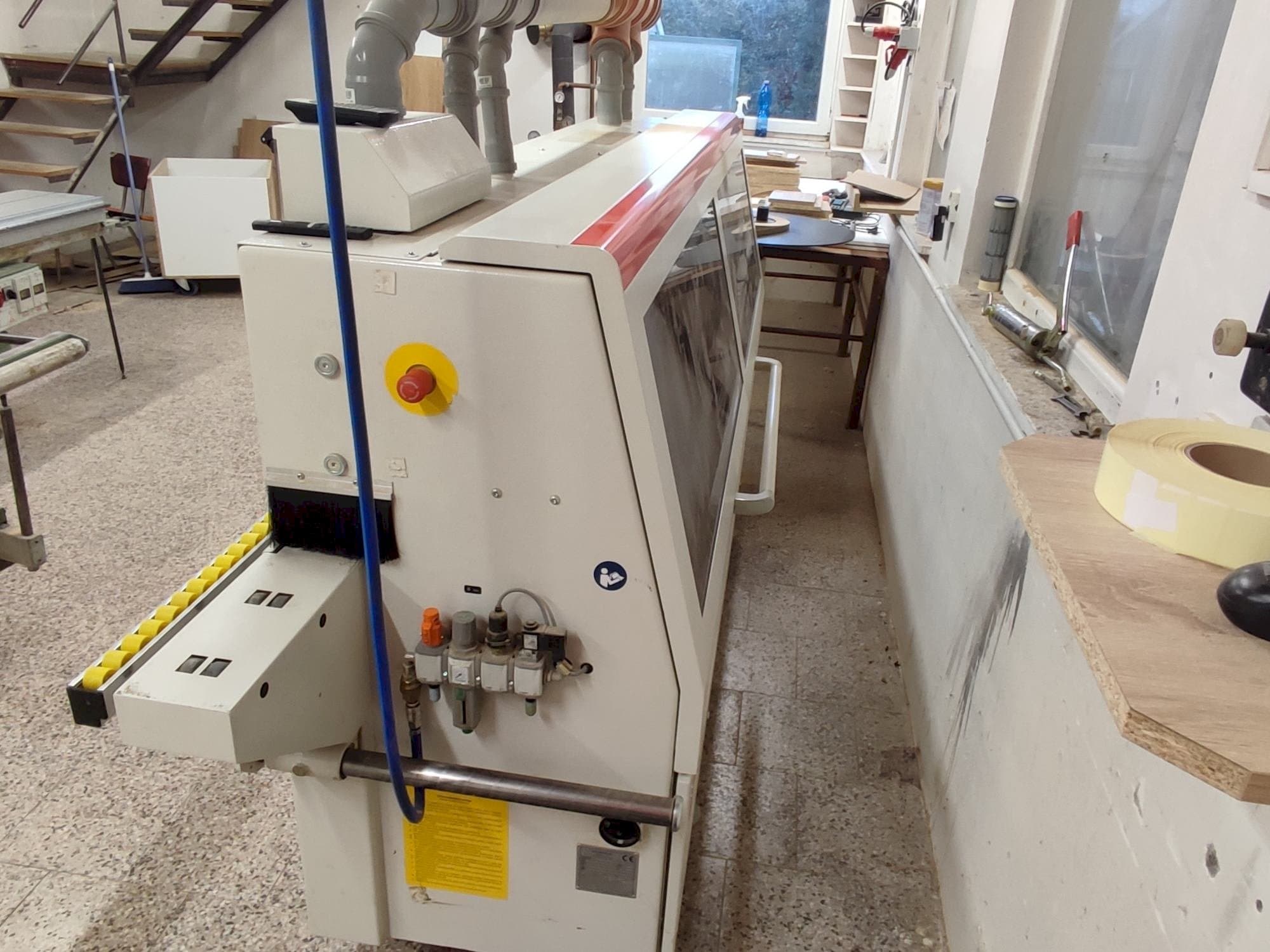 Vooraanzicht  van SCM olimpic K 260 Evo  machine