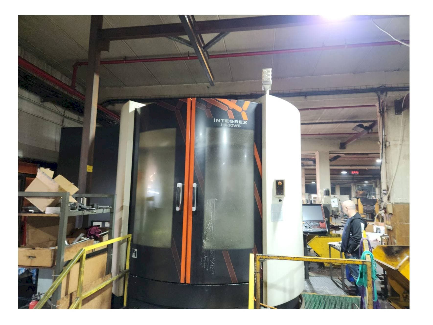 Vooraanzicht van Mazak INTEGREX i-630V/6 machine