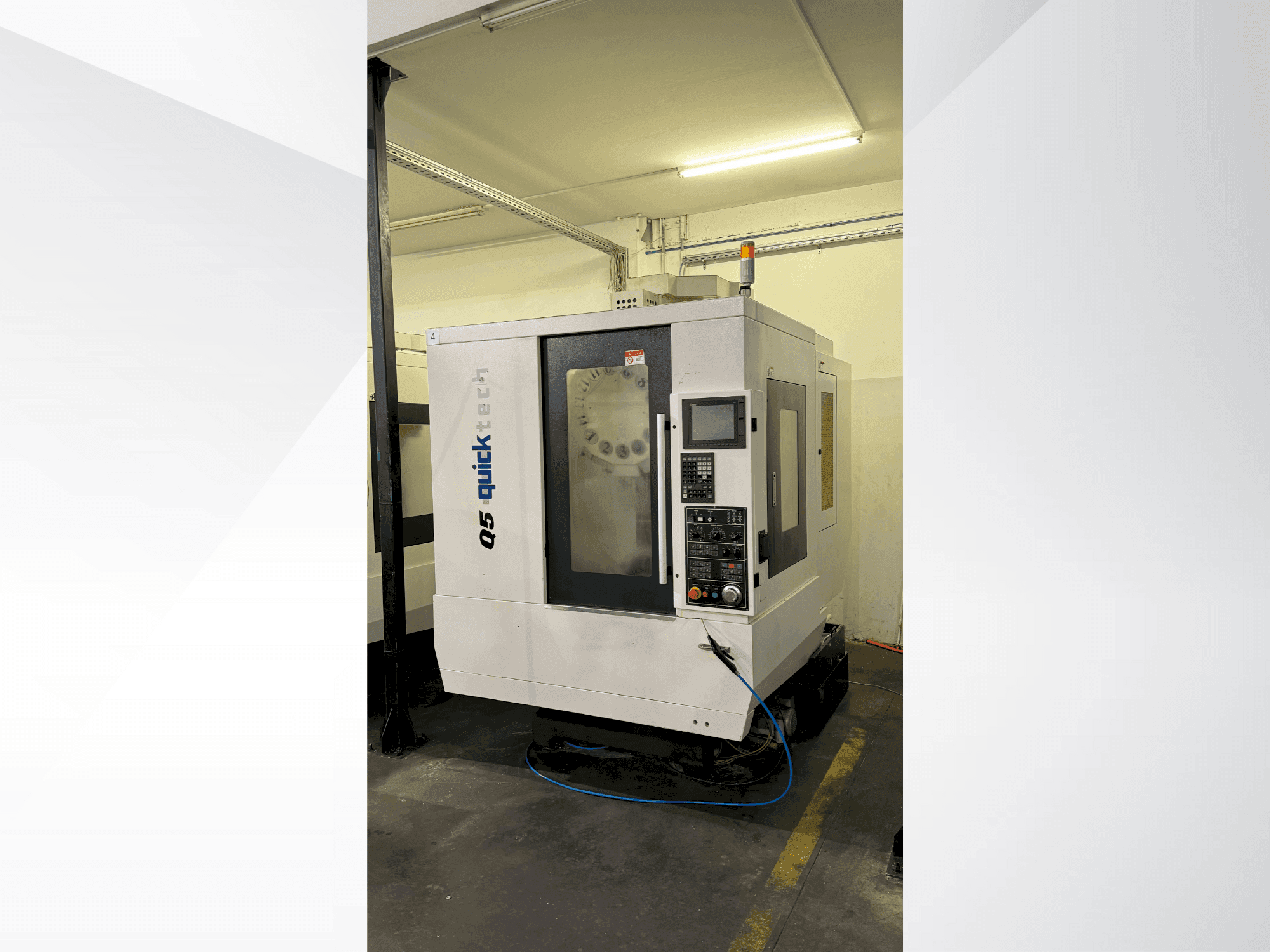 Vooraanzicht van Quick-Tech Q5 machine