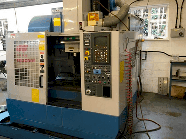 Vooraanzicht van Matsuura MC 600 VF machine