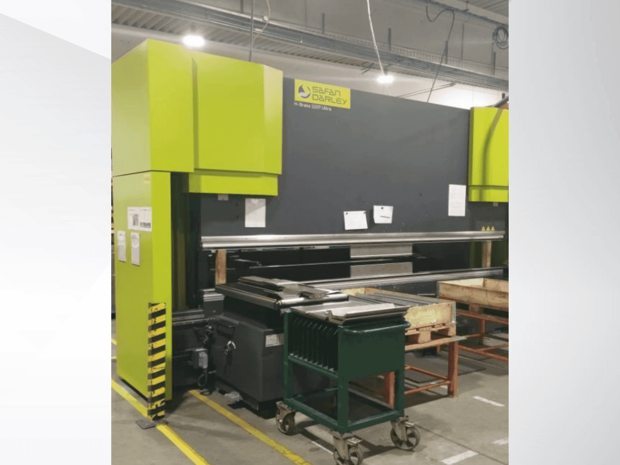 Vooraanzicht van Safan SAFAN DARLEY H-BRAKE 2 320.42/37 machine