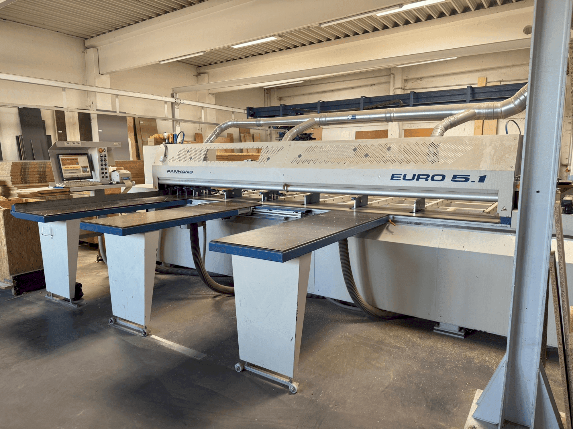 Vooraanzicht van PANHANS Euro 5.1 + MLB 100 machine