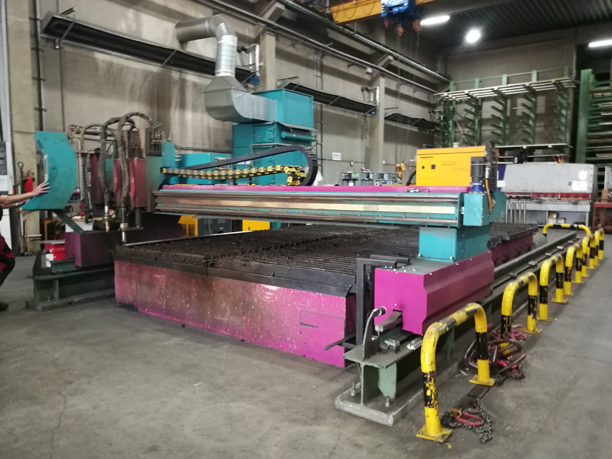 Recht aanzicht van SATO SATRONIK LS3500 machine