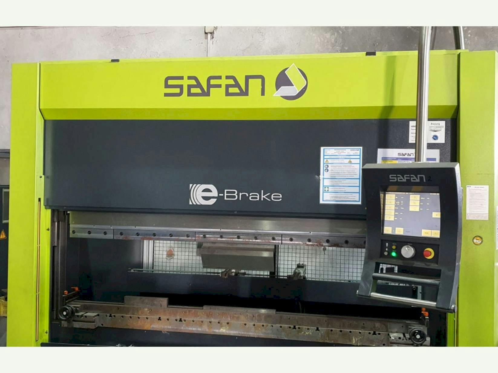 Vooraanzicht  van Safan E-brake 50-2050 ts1  machine