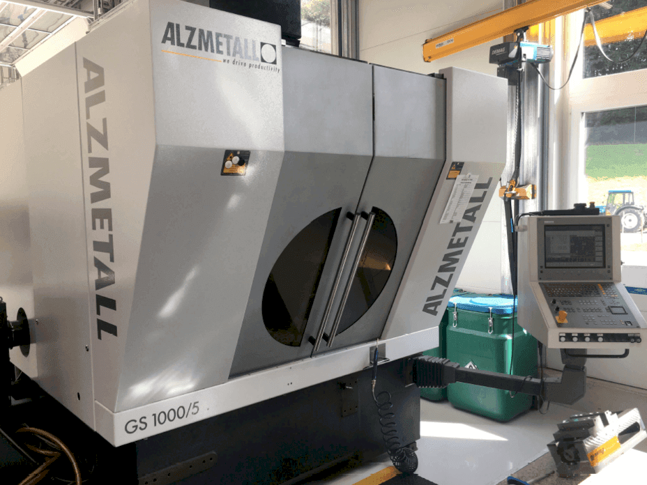 Vooraanzicht van Alzmetall GS1000/5 machine