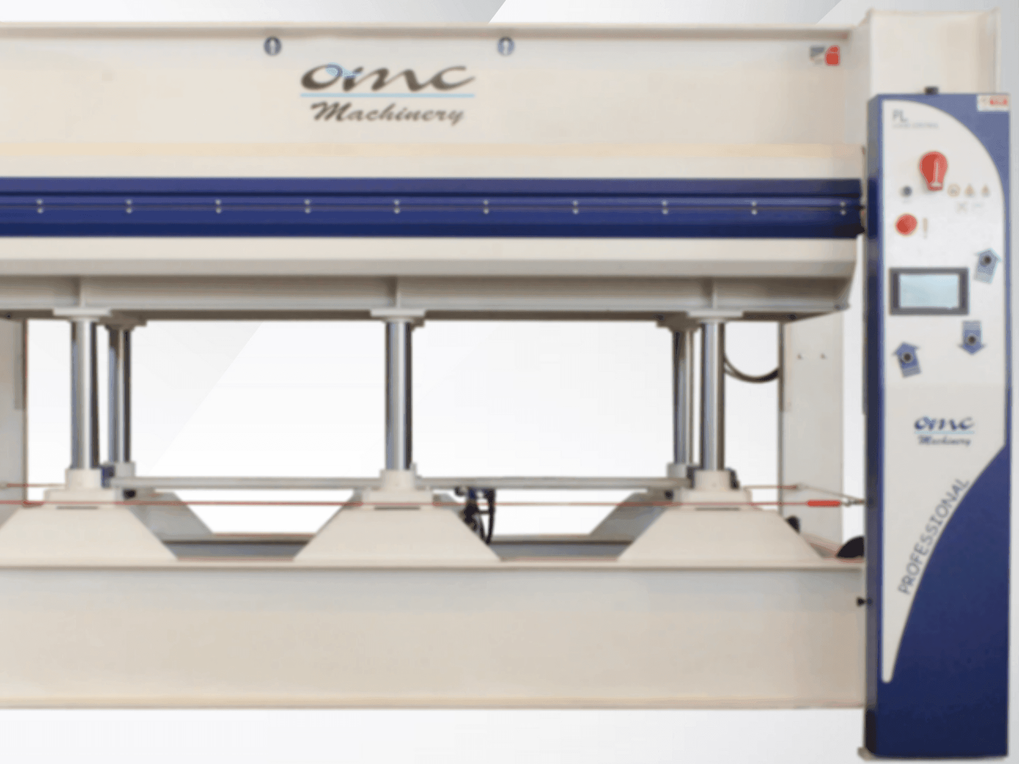 Vooraanzicht van OMC PL 90s machine