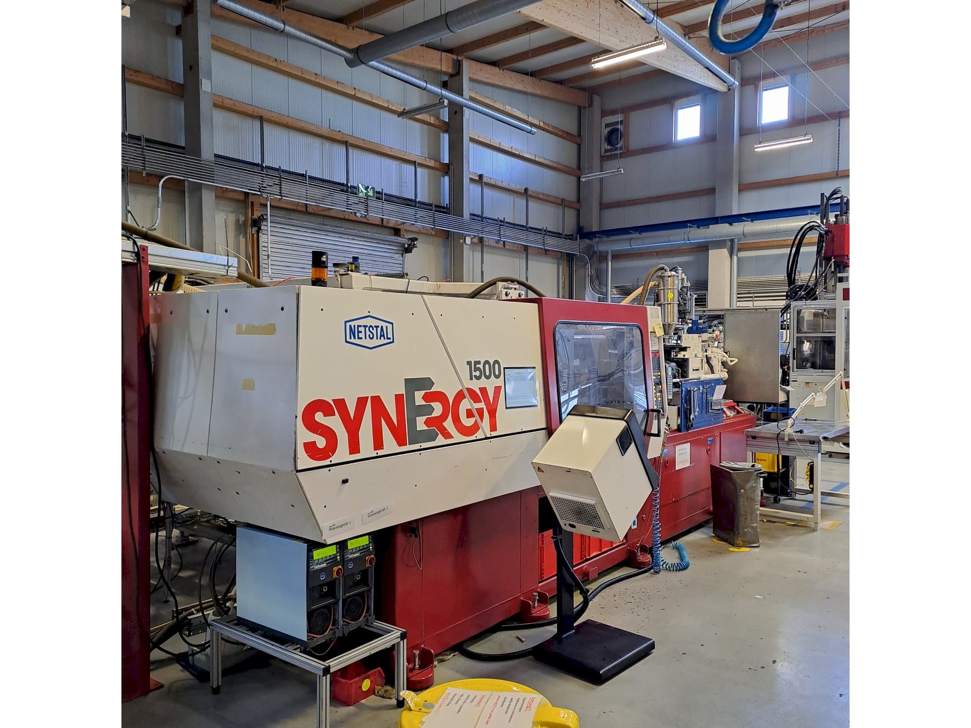 Vooraanzicht van Netstal S 1500 - 460 machine