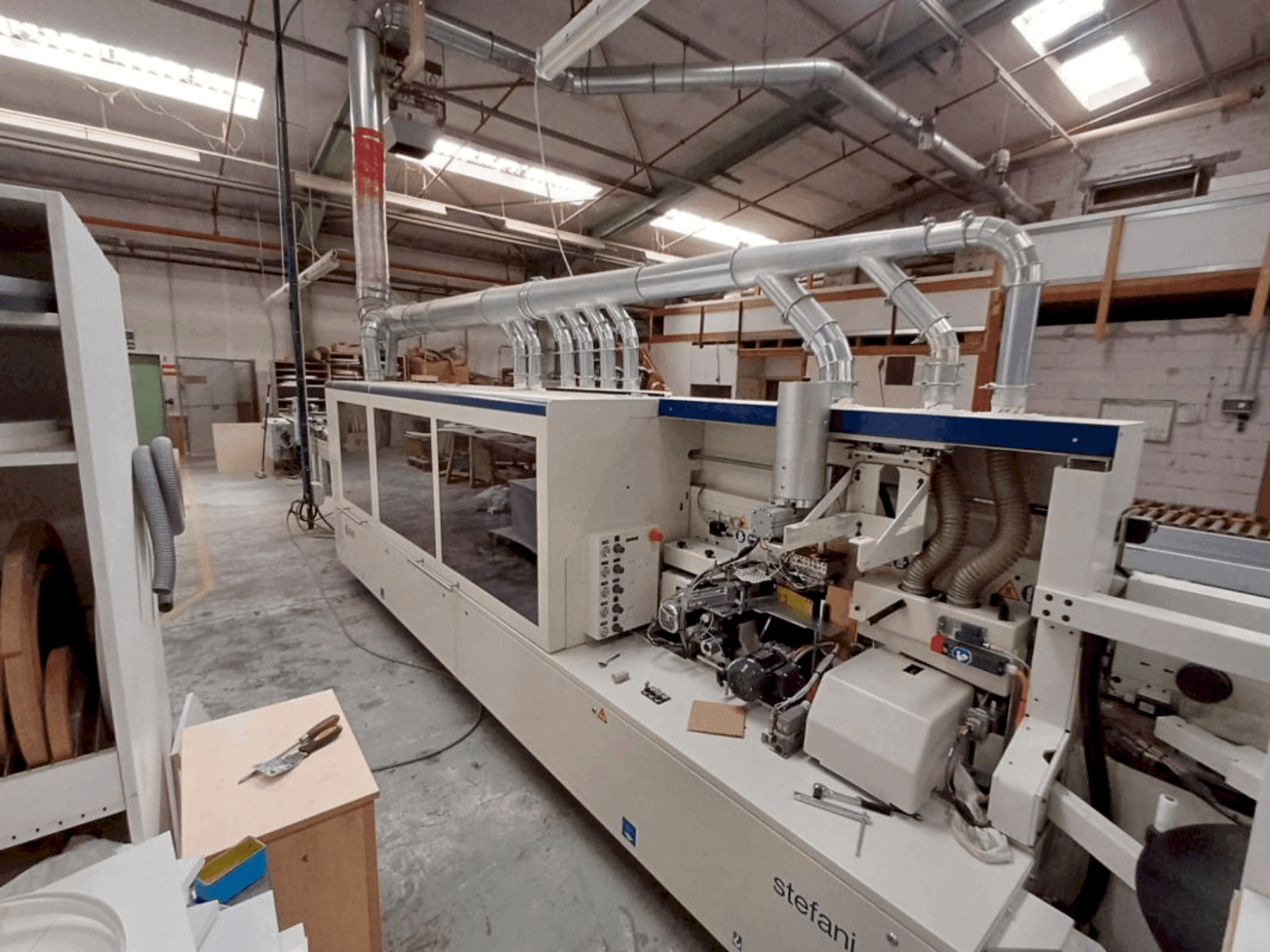 Vooraanzicht  van SCM STEFANI MD RM  machine