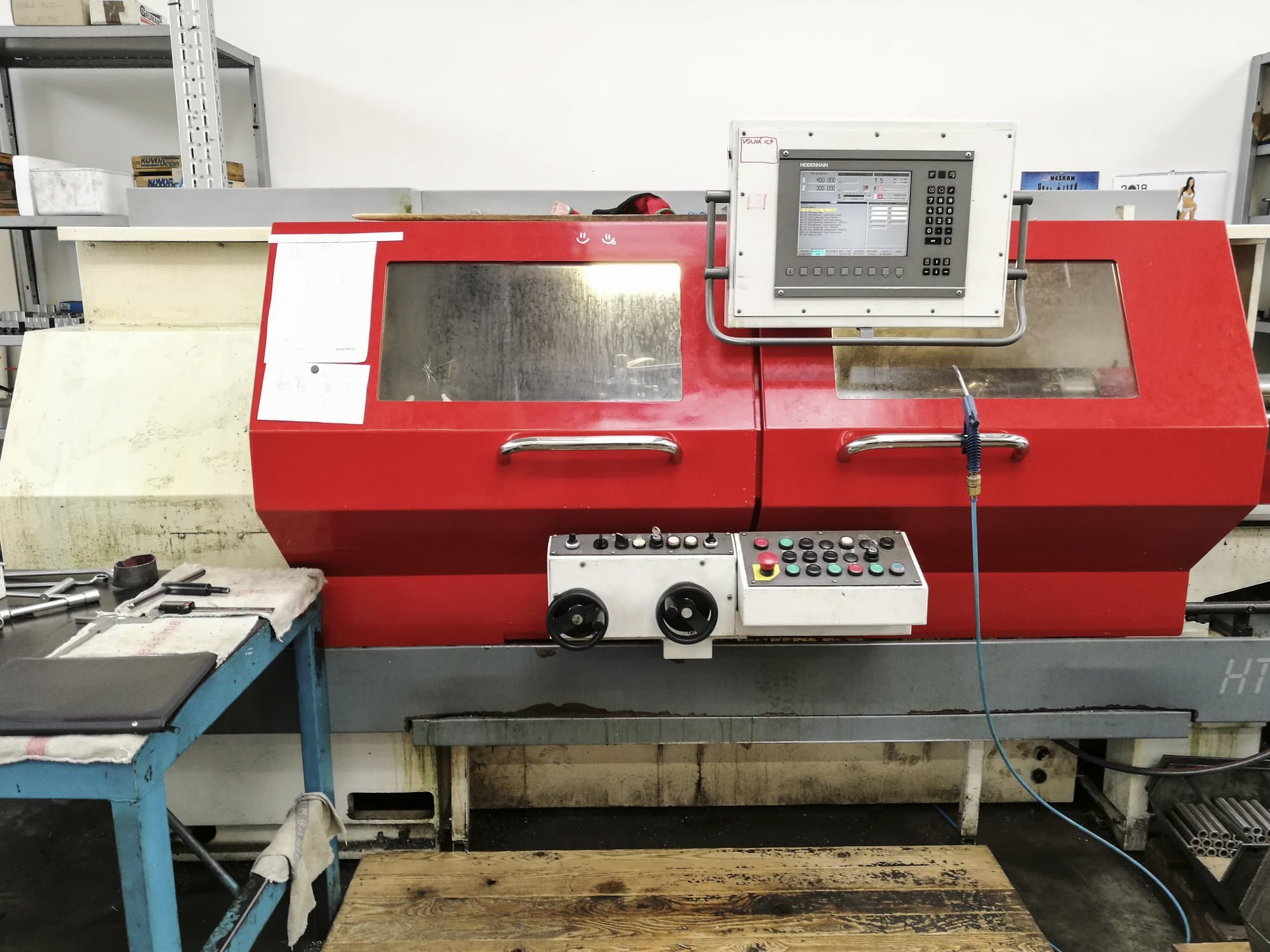 Vooraanzicht  van WEMAS HT 540/1500 machine