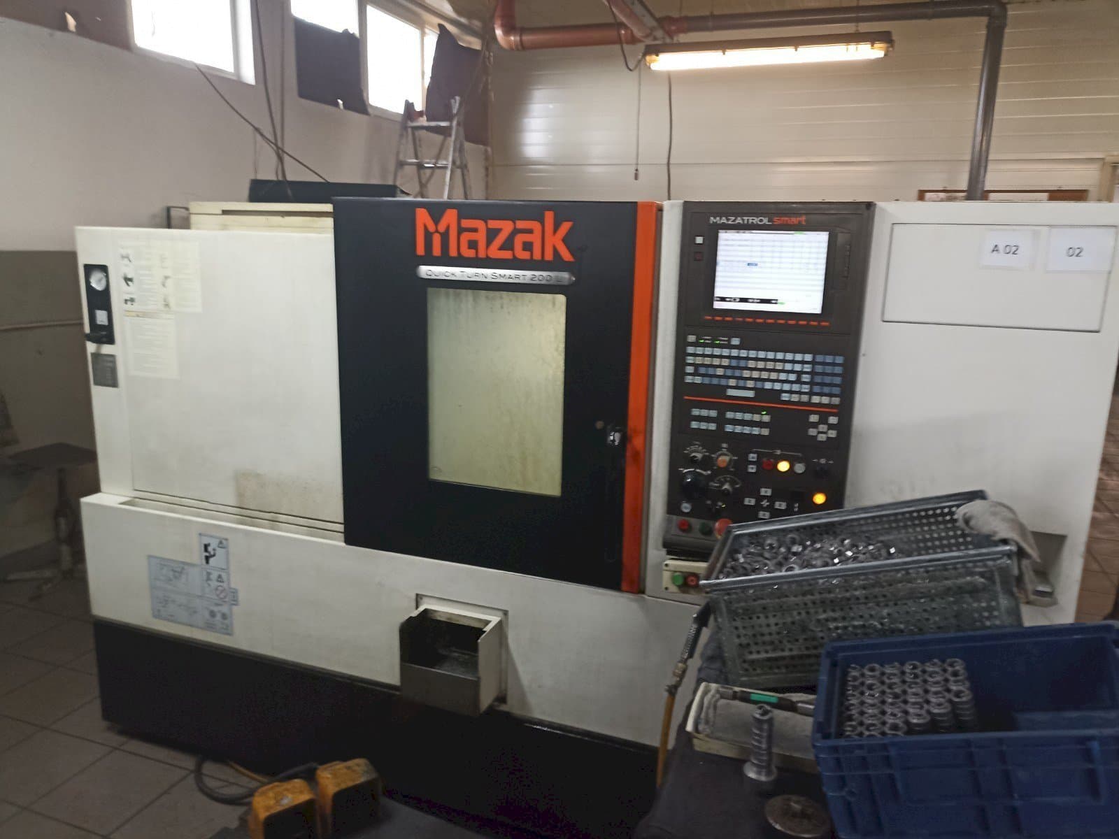 Vooraanzicht van Mazak Quick Turn Smart 200L machine
