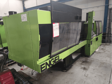 Vooraanzicht van Engel Victory 750/200 Tech machine