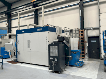 Vooraanzicht  van GROB G550a  machine