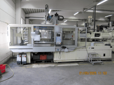 Vooraanzicht van Krauss Maffei 350-2700 C2 machine