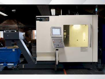 Vooraanzicht van DMG MORI DMC 1035V machine