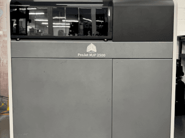 Vooraanzicht van STEINER Projet MJP 2500 Plus machine