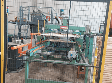 Vooraanzicht van MAQUINARIA LDM VPS 2103 machine