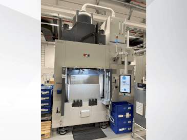 Vooraanzicht van PAN Stone D-V-200-PCD machine