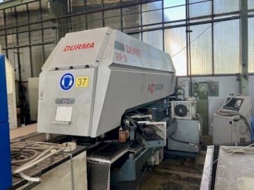 Vooraanzicht van Durma RP9 1250x20 machine