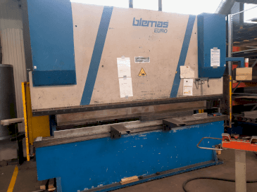 Vooraanzicht van BLEMAS EURO 160 machine