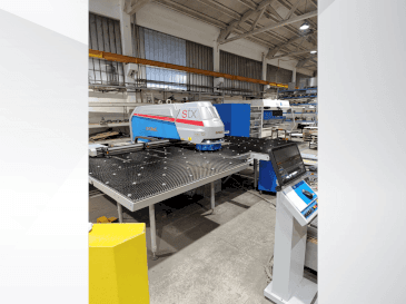 Vooraanzicht van Euromac STX FLEX 12 1500/22-2500 machine