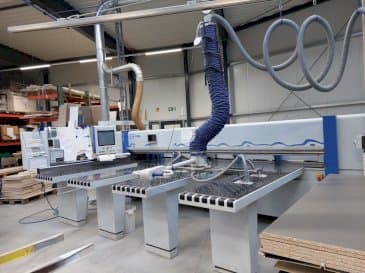 Vooraanzicht van HOLZMA HPP 380 machine