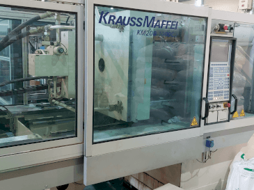 Vooraanzicht  van Krauss Maffei 200-1000 C2  machine