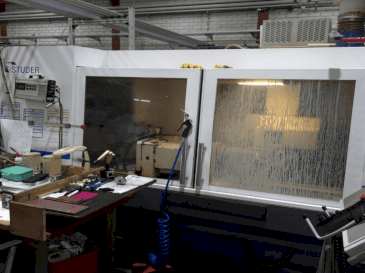 Vooraanzicht van STUDER S31 machine