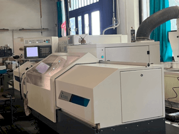 Vooraanzicht van STUDER Favorit CNC machine
