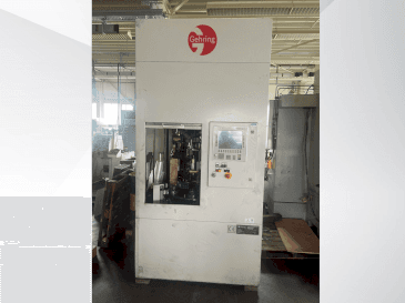 Vooraanzicht van GEHRING L2-630 machine