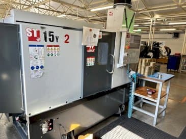 Vooraanzicht van HAAS ST-15Y (2019) machine
