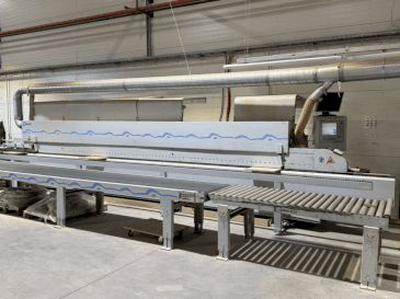 Vooraanzicht van BRANDT KDF 991 machine