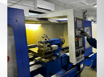 Vooraanzicht van Pinacho SMART 260 machine