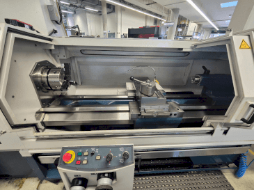 Vooraanzicht van Romi C 510 machine