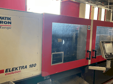 Vooraanzicht van FERROMATIK ELEKTRA 180 machine