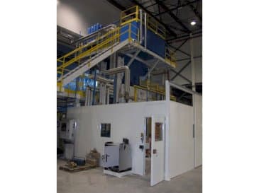Vooraanzicht van Pinette 2000 Ton machine