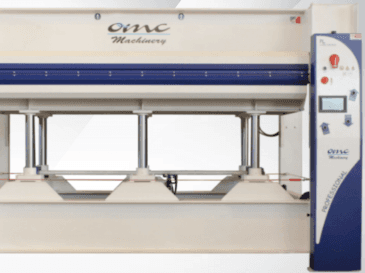 Vooraanzicht  van OMC PL 90s  machine