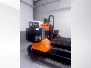 Vooraanzicht van ERMAKSAN ER 4000 machine