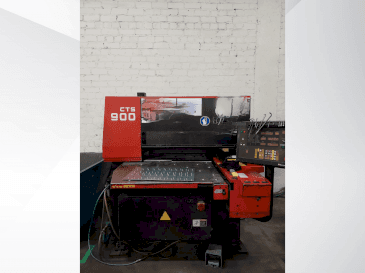 Vooraanzicht van AMADA CTS-900 machine